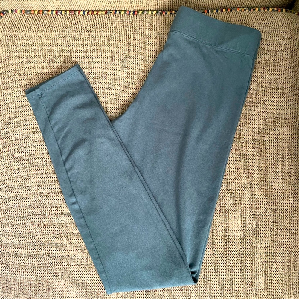 Good American Teal Cotton Leggings. Great condition in a beautiful color!!
